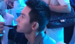 怎么进娱乐圈吃瓜,如何成为吃瓜群众，畅游八卦盛宴